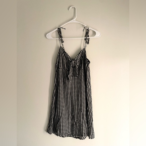 Billabong black gingham mini dress size S - Picture 1 of 5